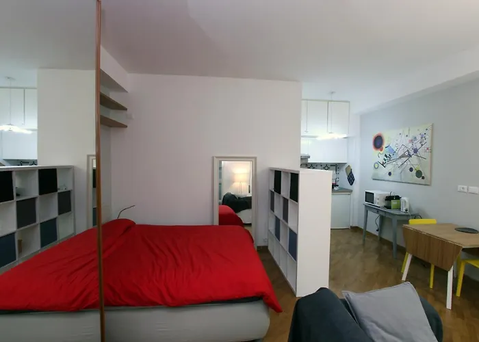 Guesthost - Sant'angelo Modern Apartament
